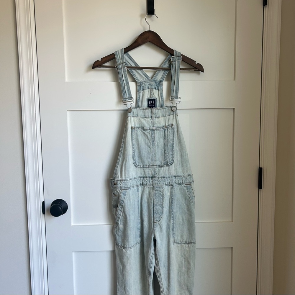 Gap Women's Light Blue Denim Overalls